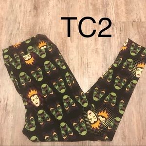 LuLaRoe Disney Villains Queen TC2 Leggings NWOT